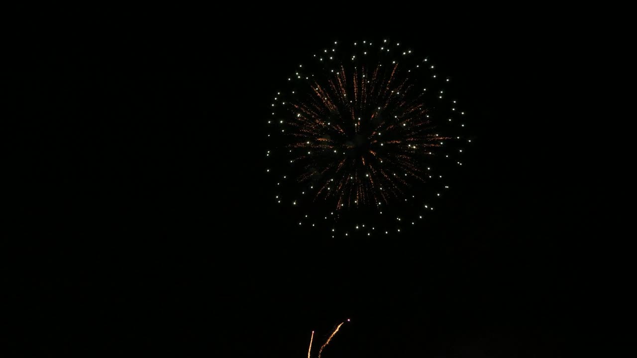 Slow motion fireworks show