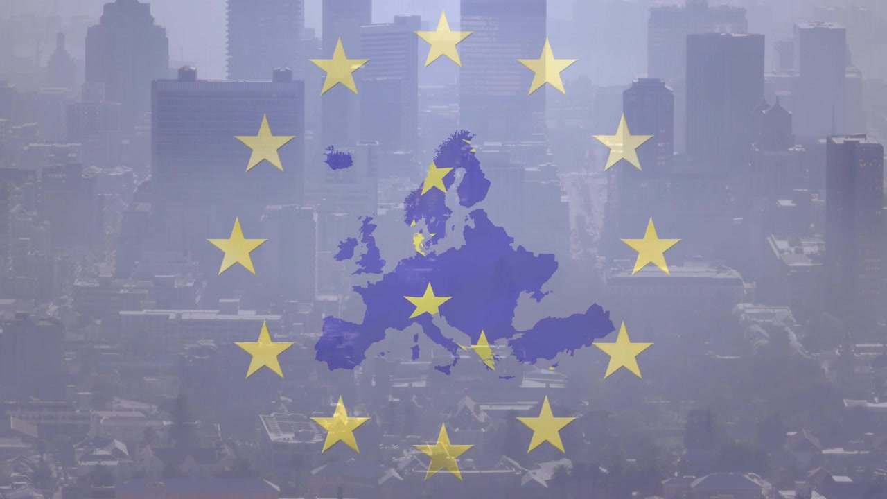 Svakt overlegg starter Europa-kartfylling, 12 gule stjerner danner ring som avslører emblem over dis