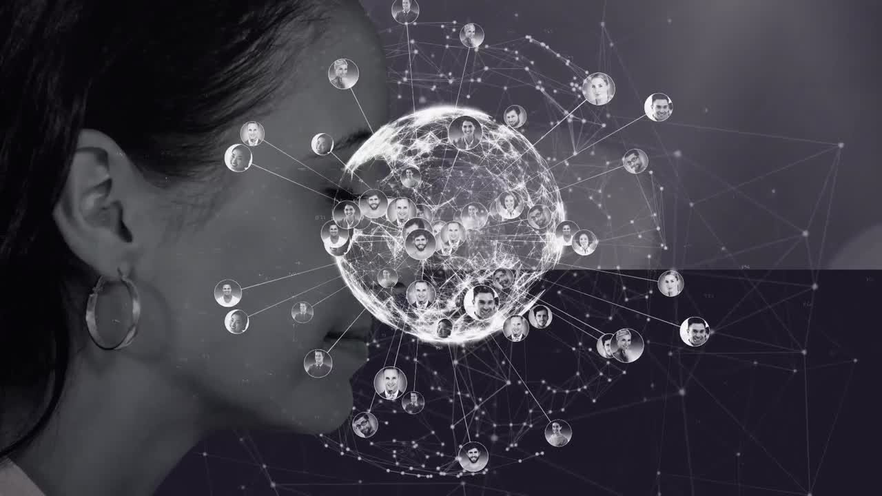 회색 배경 을 배경 으로 한 여자 의  ⁇  으로 볼 때 회전 하는 프로필 아이콘 의 네트워크 의 지구