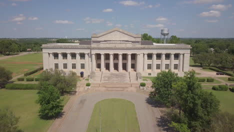 aerial shot of white house.