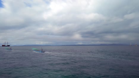 Afternoon-timelapse-in-bocas-del-toro,-panama,-sight-from-Carenero-island