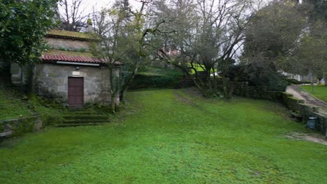 Einsiedelei-Von-Portovello-In-As-Lagoas,-Ourense,-Galizien,-Spanien