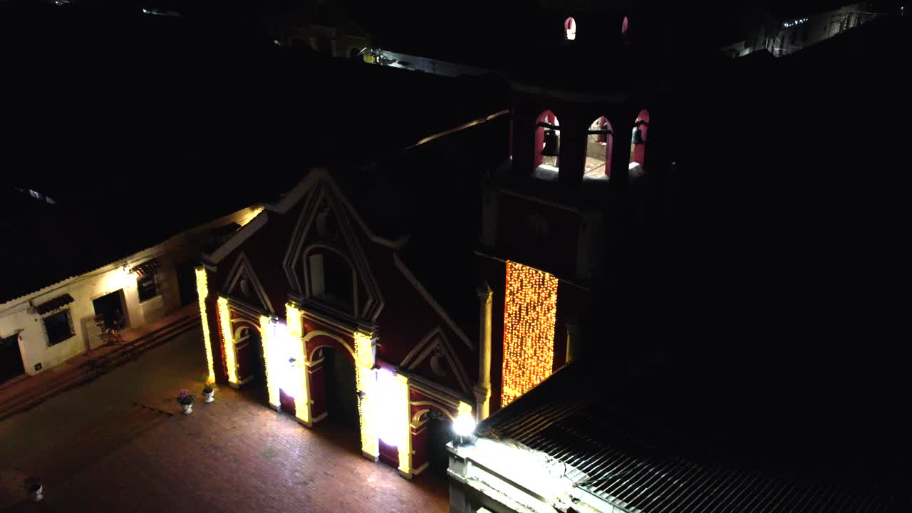 Step into the magical ambiance of Mompox as we explore the San Francisco Church under the cover of night. Throttle up.