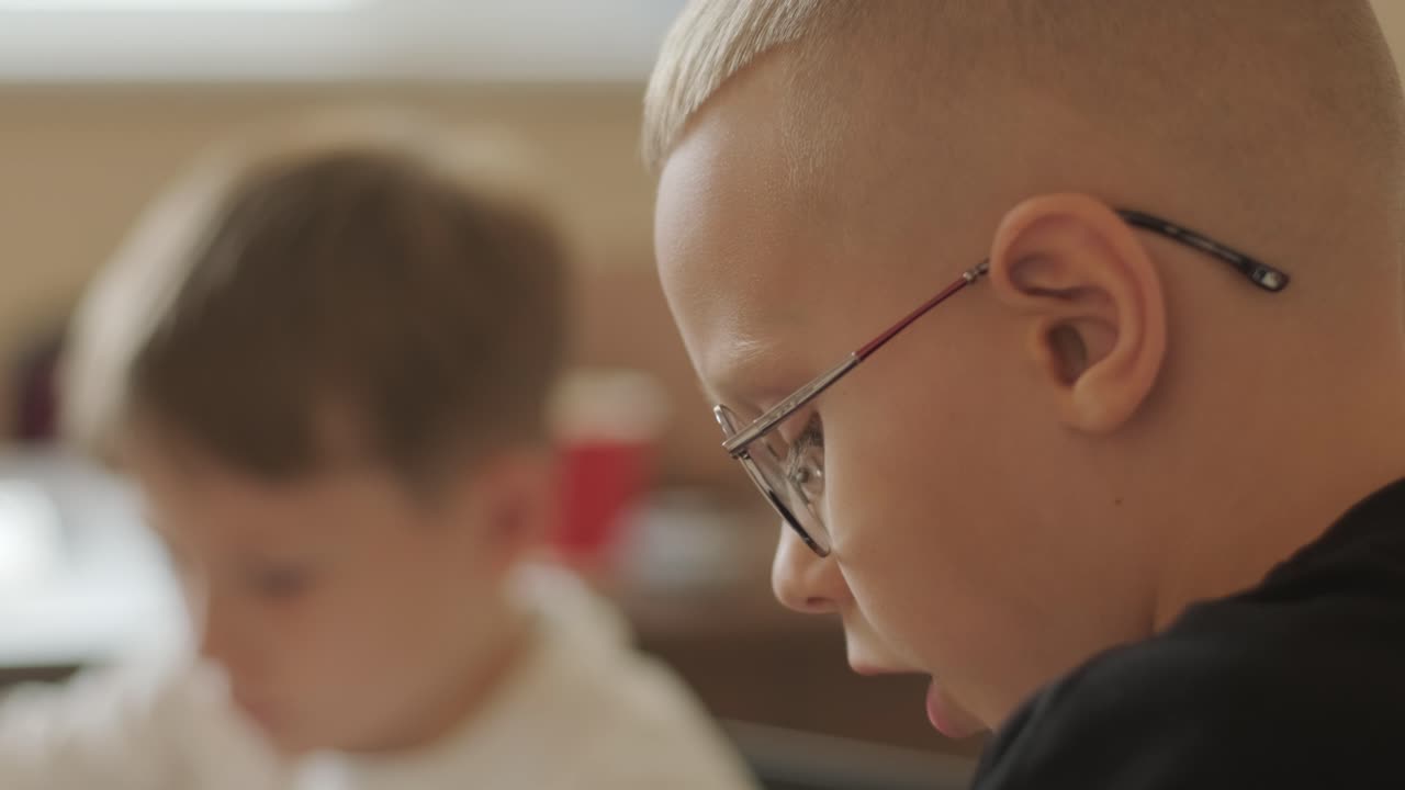 lección de inglés para niños en edad preescolar