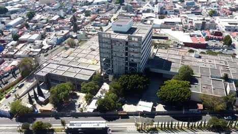 demolition-of-public-building-in-the-city