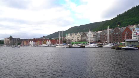 puerto de la vieja hanseática en bergen, noruega