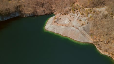 video aéreo de drones de cantera de mineral de hierro