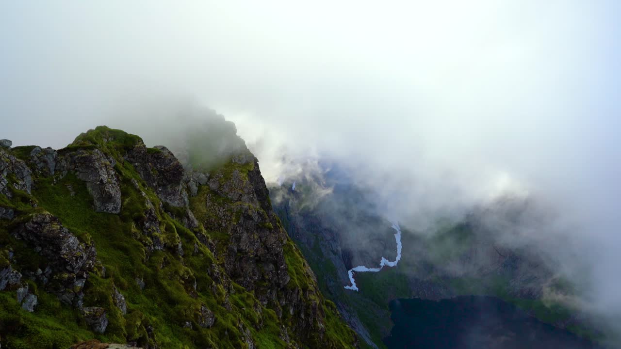 lofoten es un archipiélago en el condado de nordland, noruega.