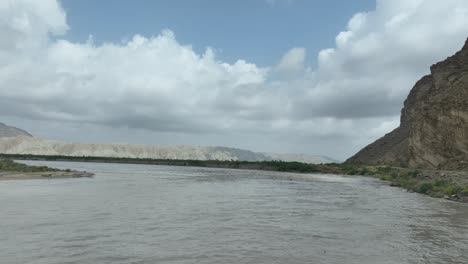 drone flies over river hingol balochistan - national park