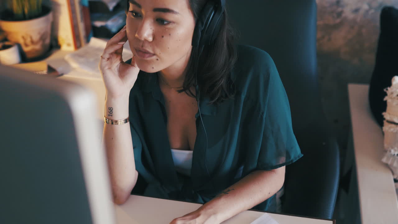 안 ⁇ 하세요, 어떻게 도와드릴까요?