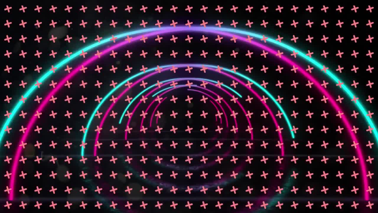 검은색 바탕에 회전하는 십자가 위에 움직이는 네온 아치의 애니메이션