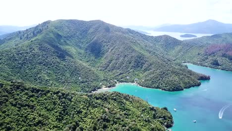 Vista-De-Dron-Del-Sonido-De-La-Reina-Charlottes,-Nueva-Zelanda