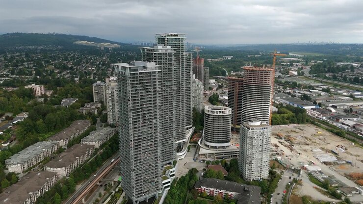 Empreendimento residencial de alta densidade em Burnaby, Colúmbia Britânica, Canadá - vista aérea