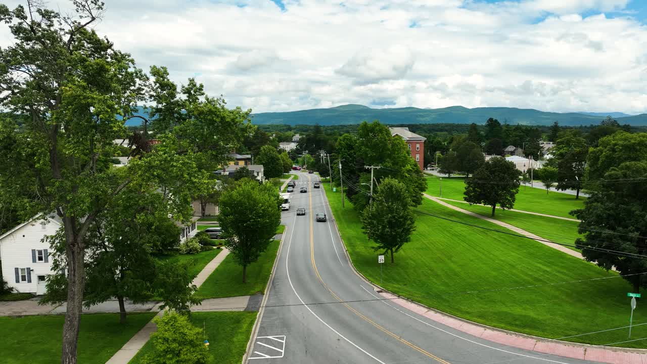 거리 위에서 공중 촬영을 위한 위치