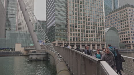 el horizonte de canary wharf, en los muelles de londres