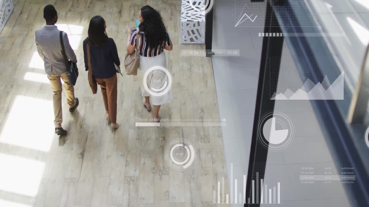 animación de gráficos, barras de carga, círculos, diversos compañeros de trabajo discutiendo mientras salen de la oficina