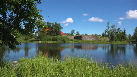 Museum-fortress-Korela,-where-fossilized-calms-with-great-simplicity-view-and-beautiful-lake-can-be-seen,-Russia