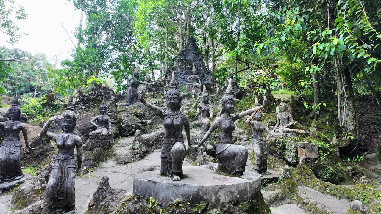 Tarnim Magic Garden sculptures Koh Samui Thailand tourist attraction park