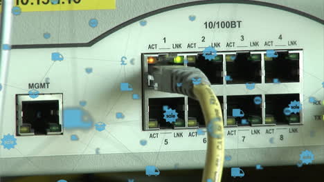 enchufe ethernet con iconos de red en primer plano