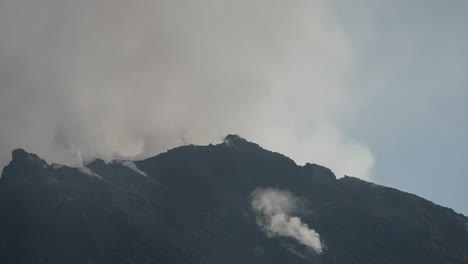 volcán stromboli 4k 27