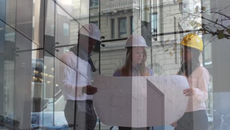 Animación-De-Un-Edificio-De-Oficinas-Sobre-Arquitectos-Con-Planos-Hablando-En-Una-Oficina-Moderna