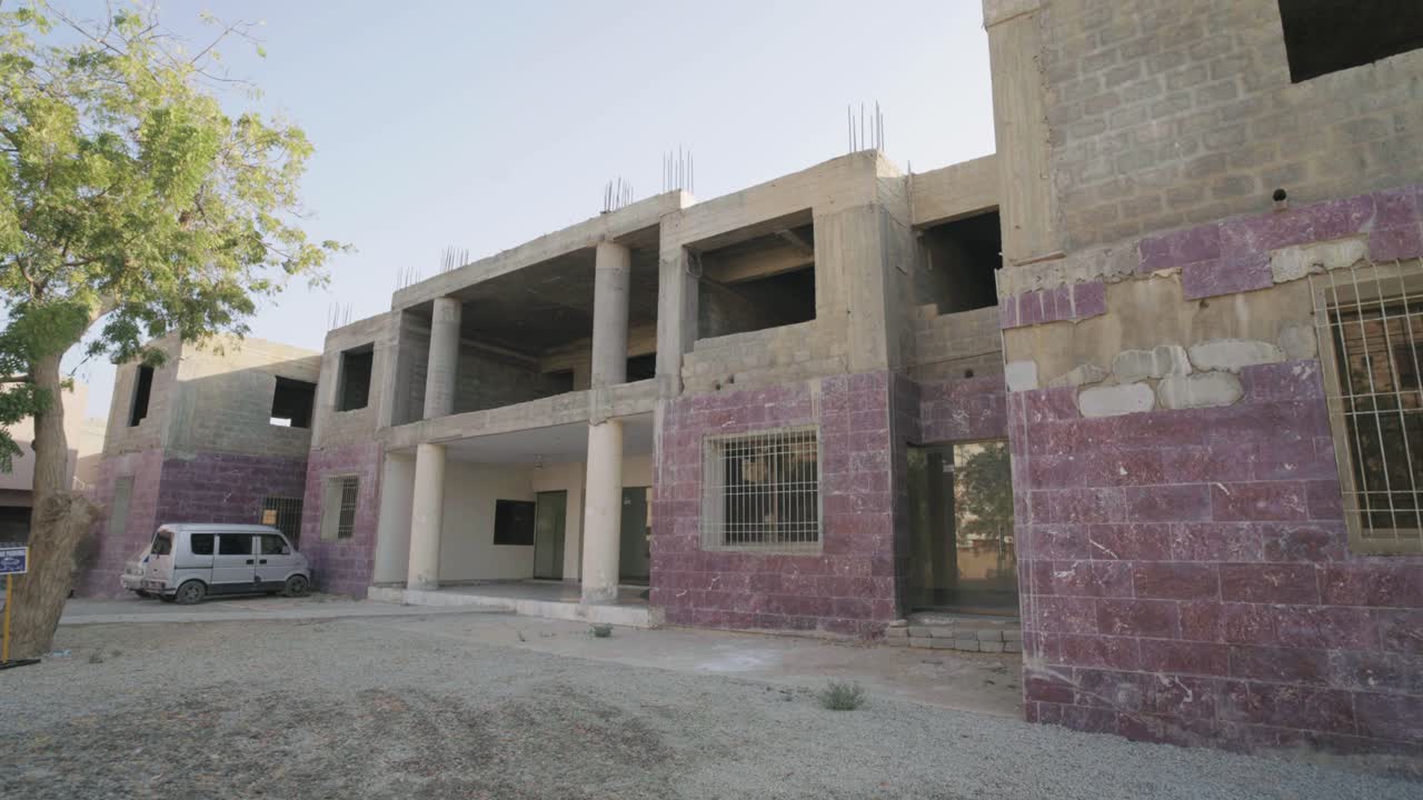 Construction of a house with block walls from the outside