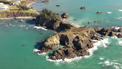 Chetco-Point-Park,-Un-Parque-Local-Conocido-Solo-Por-Los-Residentes-De-Brookings,-Oregon