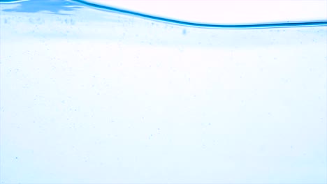 Close-up-water-in-slow-motion