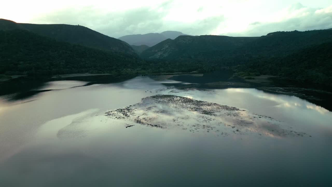 네이처스 리 (natures valley) 의 호수 에 대한 공중 촬영