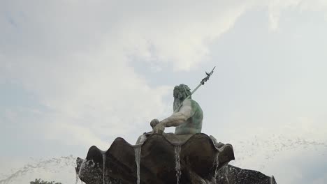 Roman-God-of-Neptune---Statues-Fountain-in-Berlin,-Germany