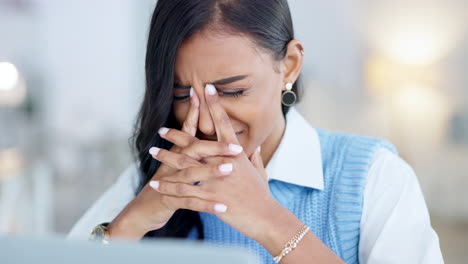 One-unhappy-female-corporate-worker-with-burnout