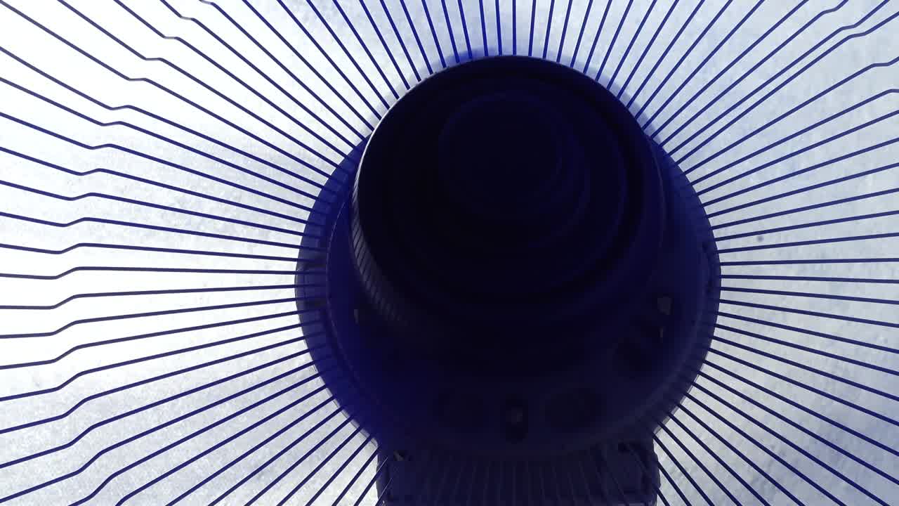 Shooting fan blades