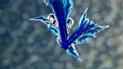 formas fluidas azules abstractas