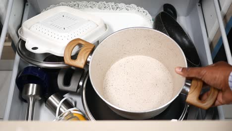 kitchen drawer contents