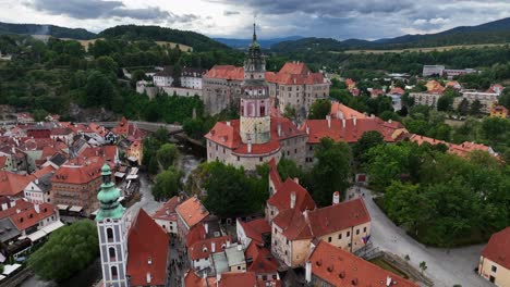 Český-Krumlov,-Bohemia-Del-Sur,-República-Checa,-Julio-De-2023