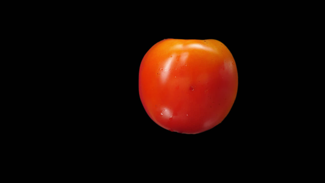 Realistic Slice Of Red Tomato Rotating With Alpha Channel, Video In 4K