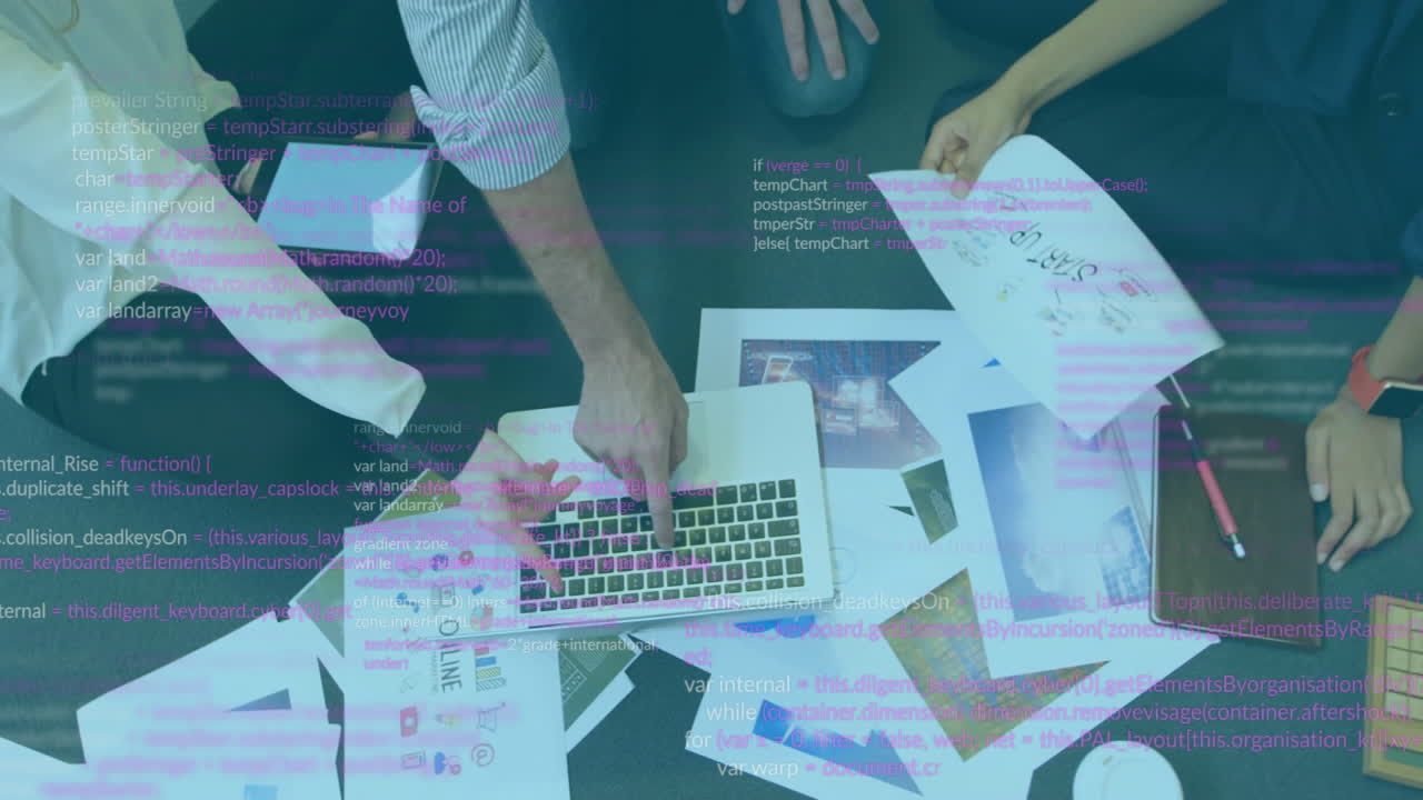 사무실에서 다양한 비즈니스 사람들에 대한 데이터 처리의 애니메이션