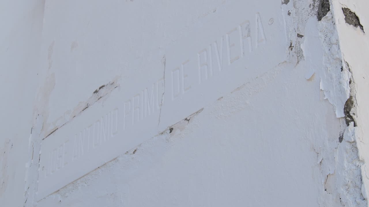 기념판, 조세 안토니오 프리모 데 리베라, 코마레스, 스페인