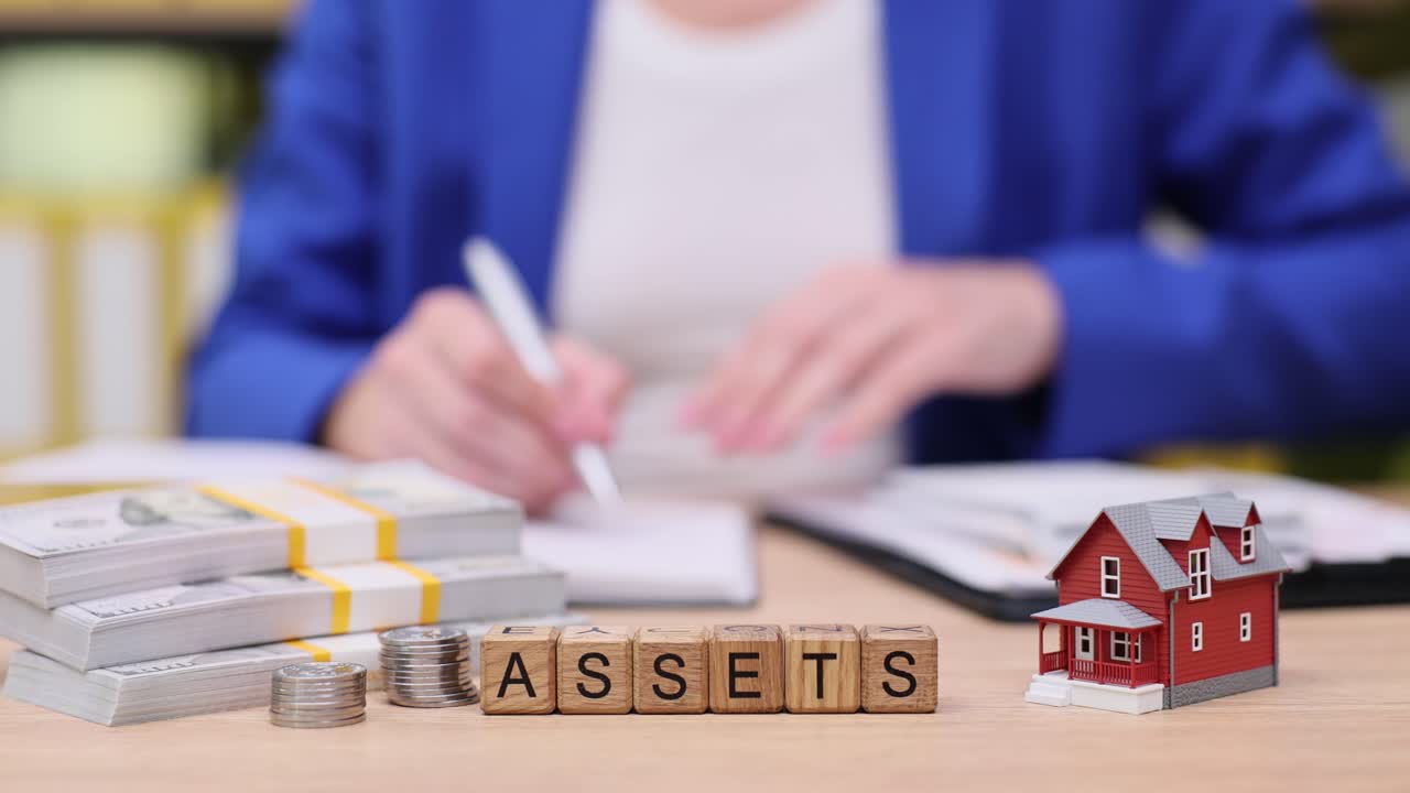 Financial Assets and Investments
