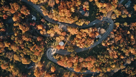 static aerial drone timelapse of a curve in the road on signal mountain during autumn