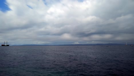 Afternoon-timelapse-in-bocas-del-toro,-panama,-sight-from-Carenero-island