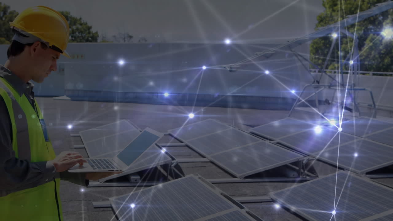 анимация сети соединений через кавказского инженера с использованием планшетов солнечными панелями