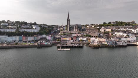 la ciudad de cobh.