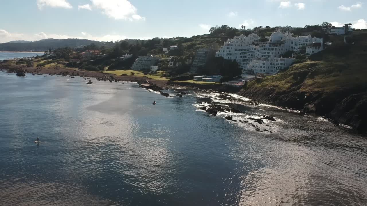 위치: 푼타 발레나, 우루과이