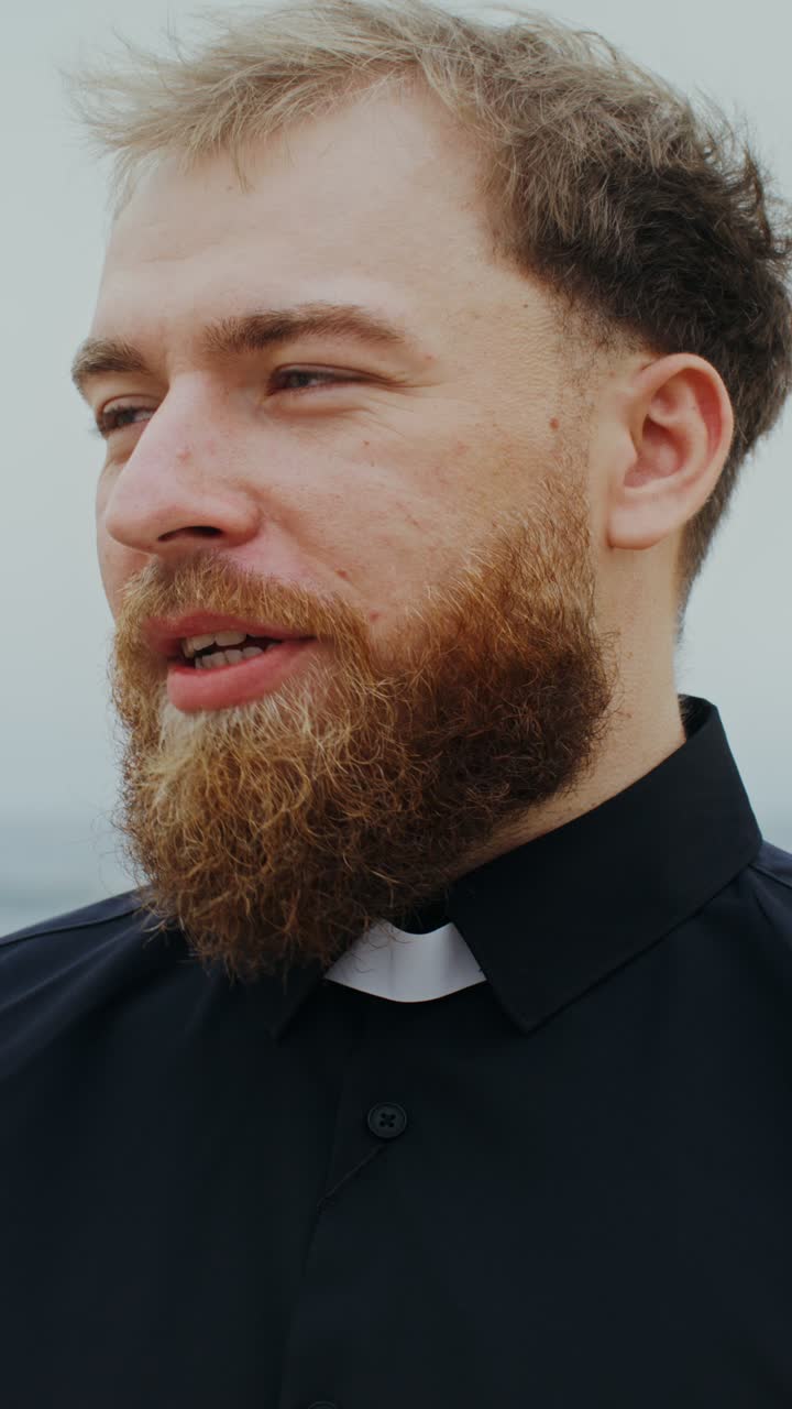 Портрет священника