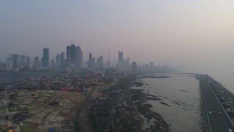 Un-Dron-Disparó-Al-Enlace-Marítimo-Bandra-Worli-Visto-Desde-Una-Vista-Aérea-En-Cámara-Lenta