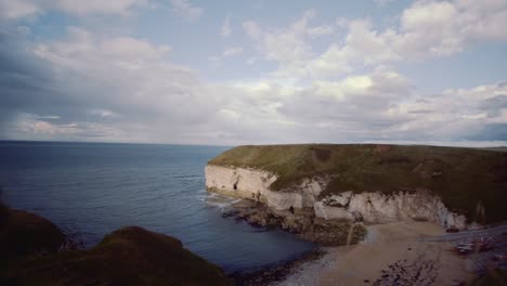 Zeitlupe-UK-Natürlicher-Klippenmeerblick