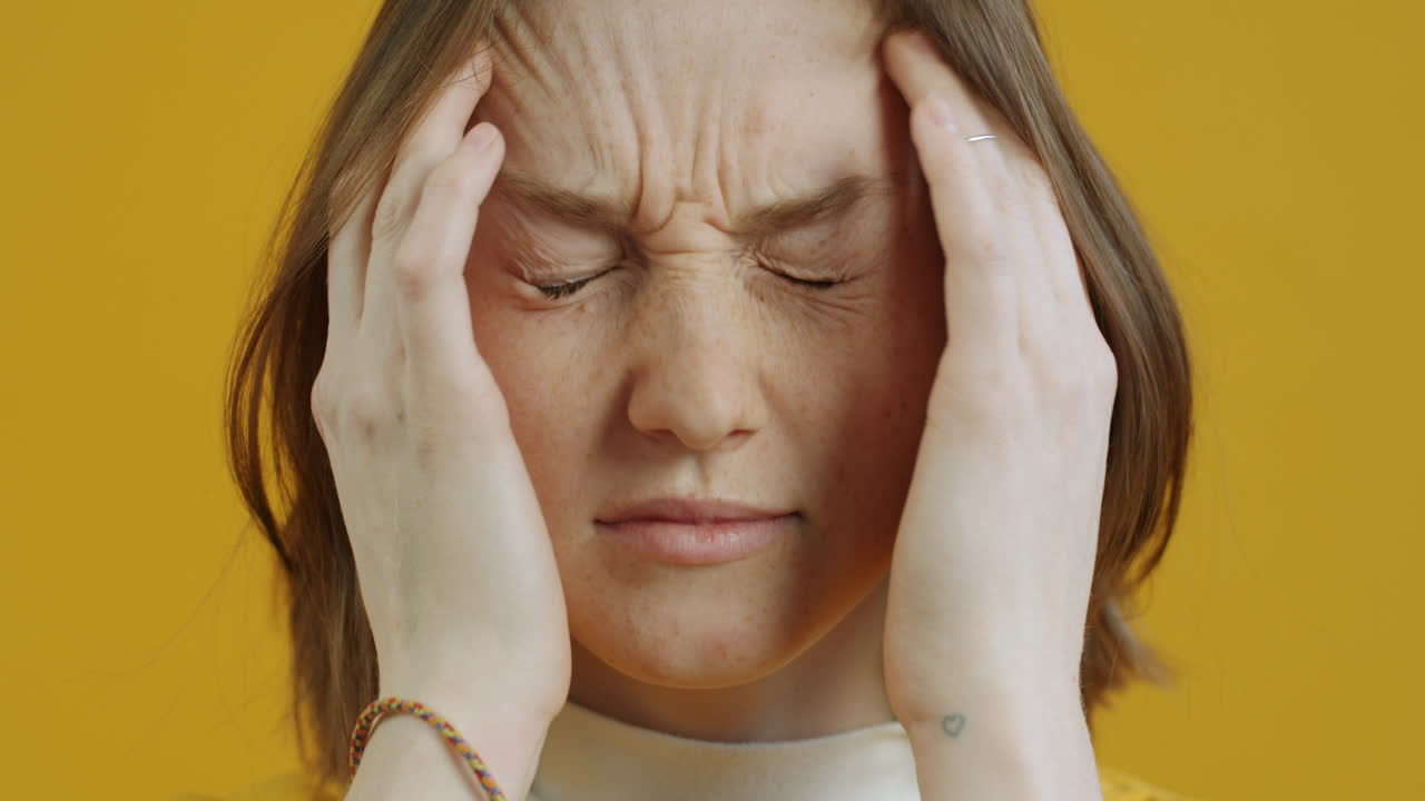 두통을 가진 여자