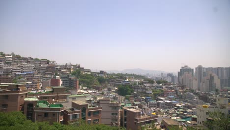 casas en una ladera de seúl