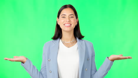 mujer de negocios, manos y pantalla verde en el producto